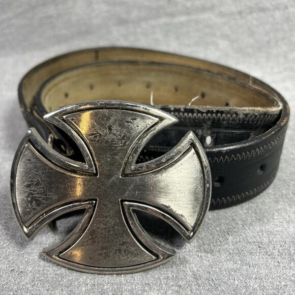 Silver Cutout Open Cross Belt Buckle & Leather Belt Vintage Shows Some Ware - Picture 2 of 8